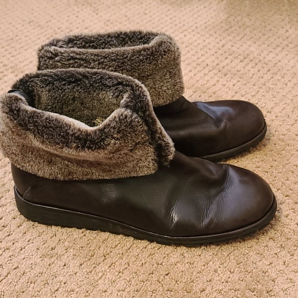 Stuart weitzman faux‎ fur, leather boots 9